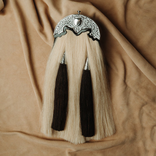 Shamrock Cantle Silver White Horsehair