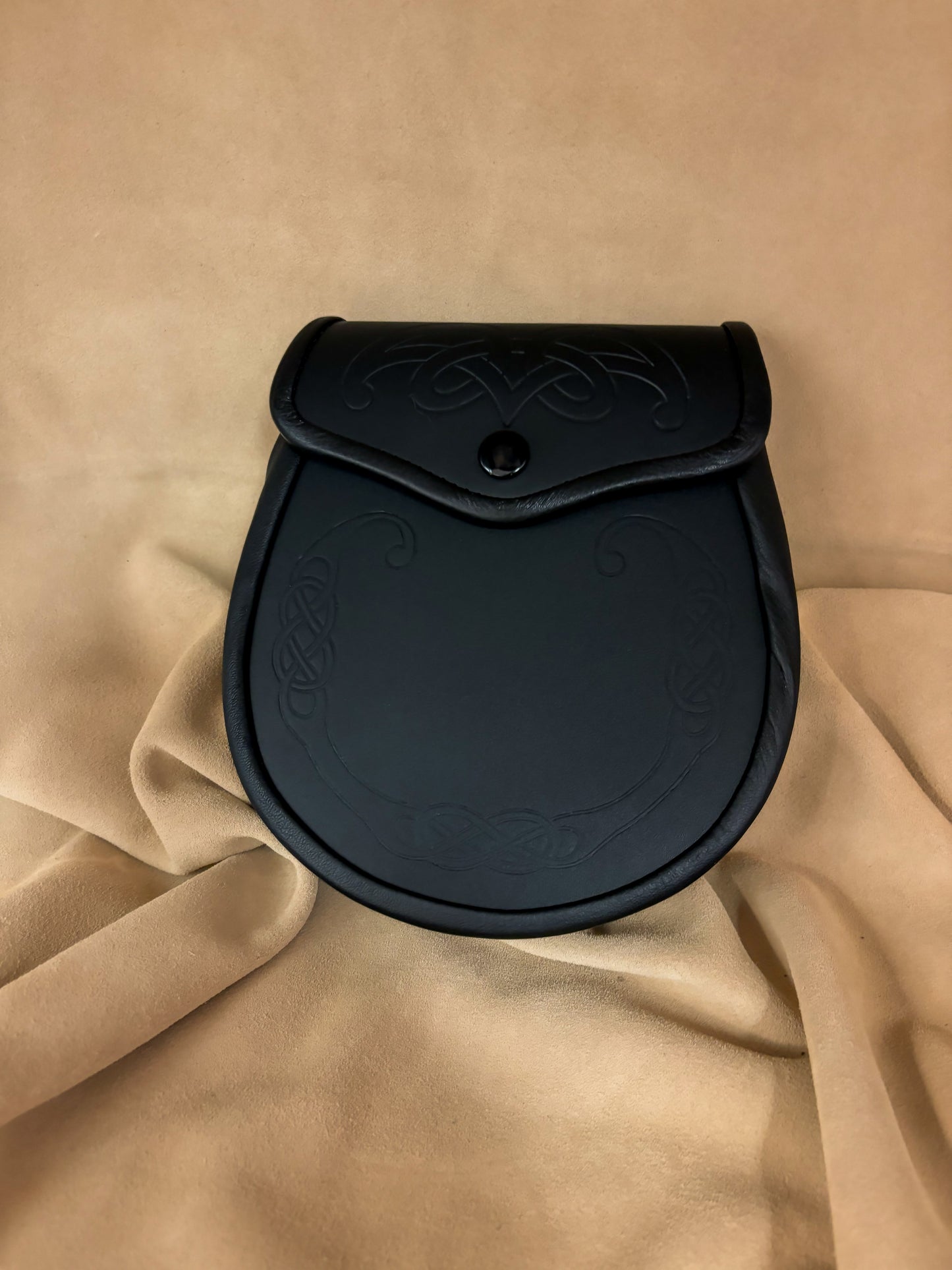 Seamus black leather sporran with celtic emboss