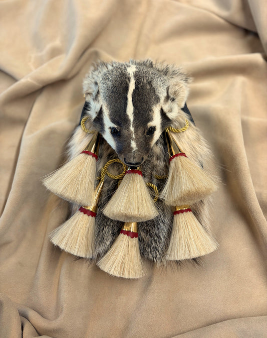 Badger Full Mask 6 Tassels Gold