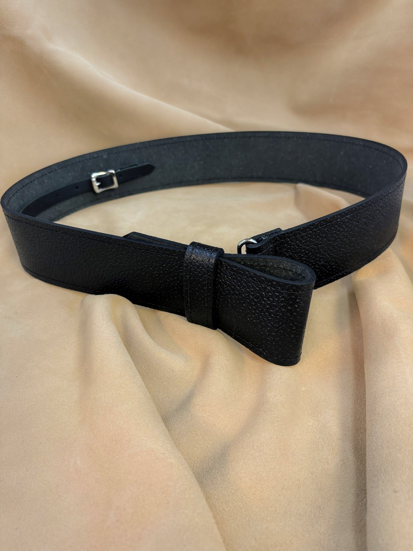 2.25″ Textured Black Leather Kilt Belt