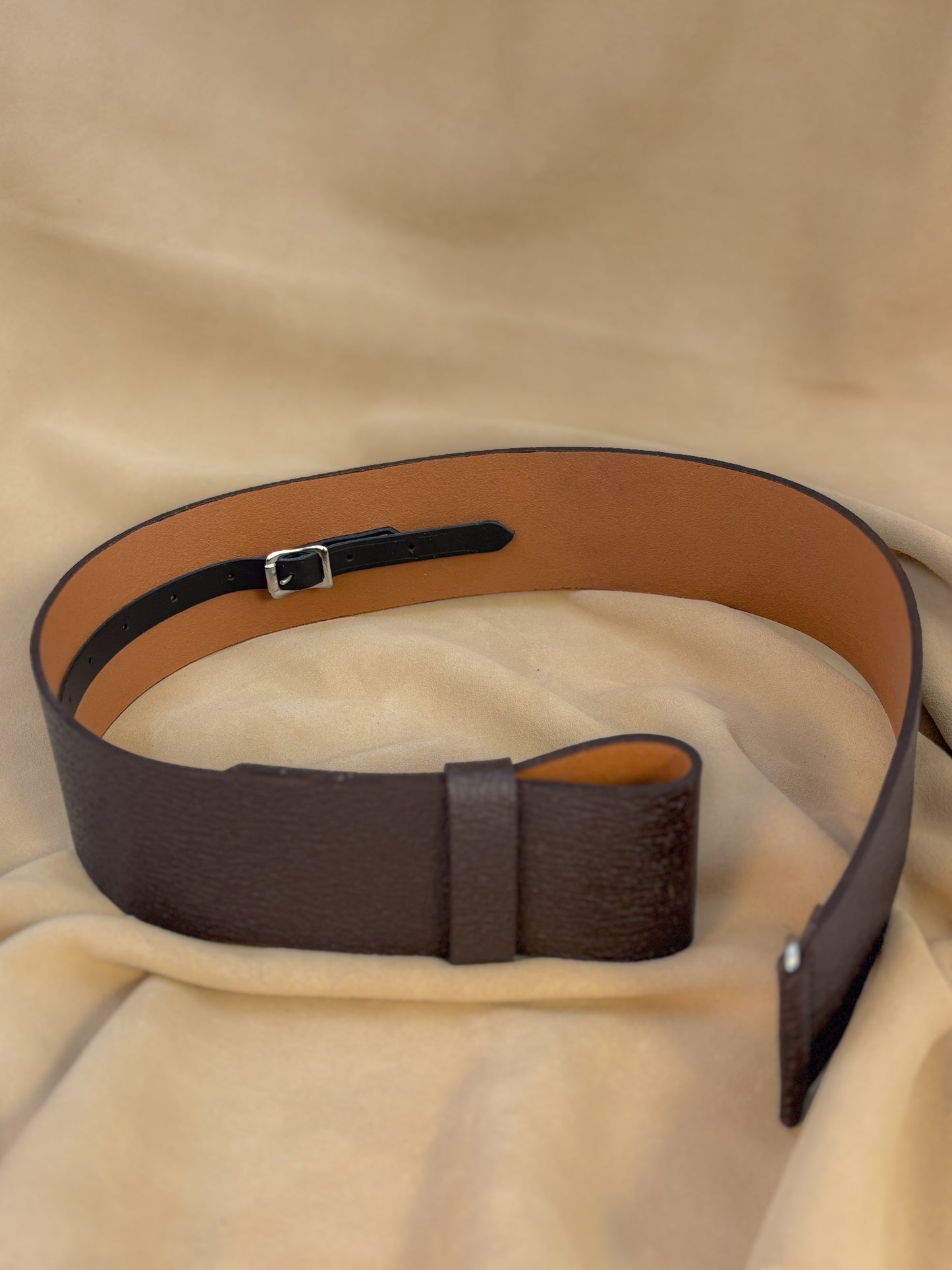 2.25″ Textured Brown Leather Kilt Belt